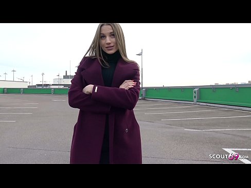❤️ German SCOUT bụ igwe na-emetụ nrọ, ebe a na-adọba ụgbọala na sexy maka ego. ️❌ Anal video ❤